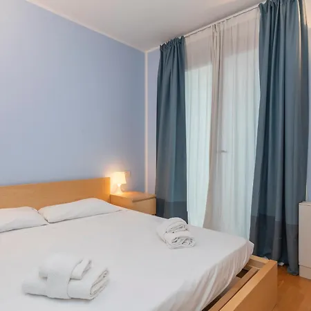 Xenia Apartments - Spacious Three-Room Apartment 10 Min From Linate-3